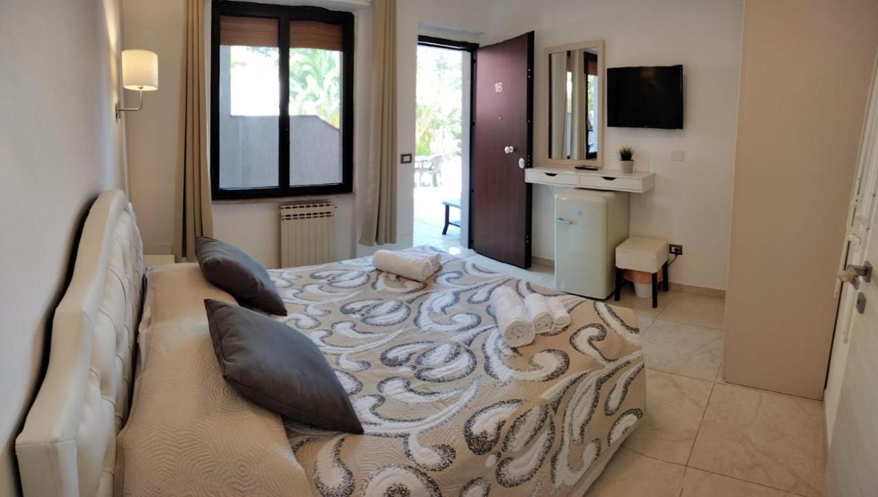 Sea Garden Rooms Termoli Kültér fotó